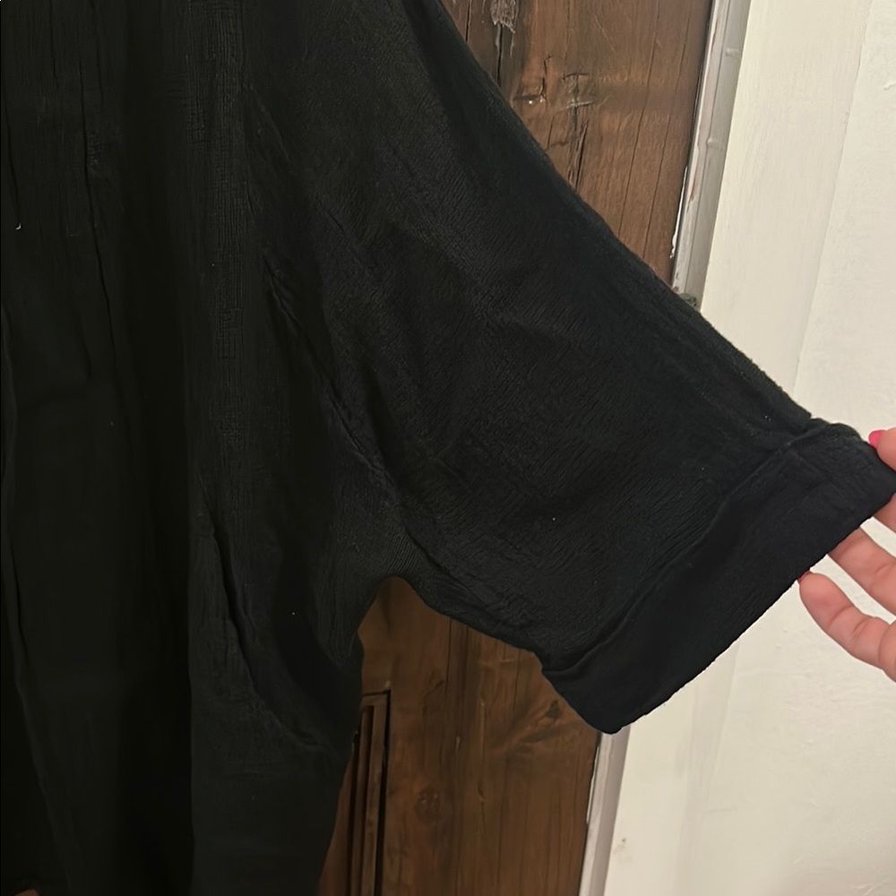 Meo Meli Black Cardigan with Draped Sleeves and Soft linen - Picture 4 of 5